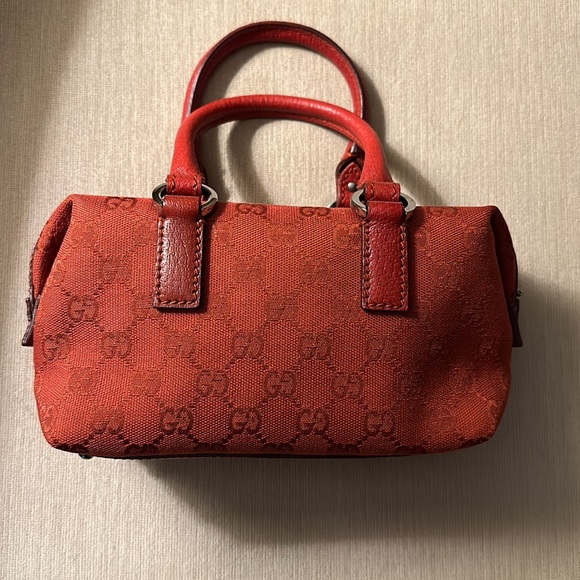 EUC Gucci mini handbag - Picture 12 of 15